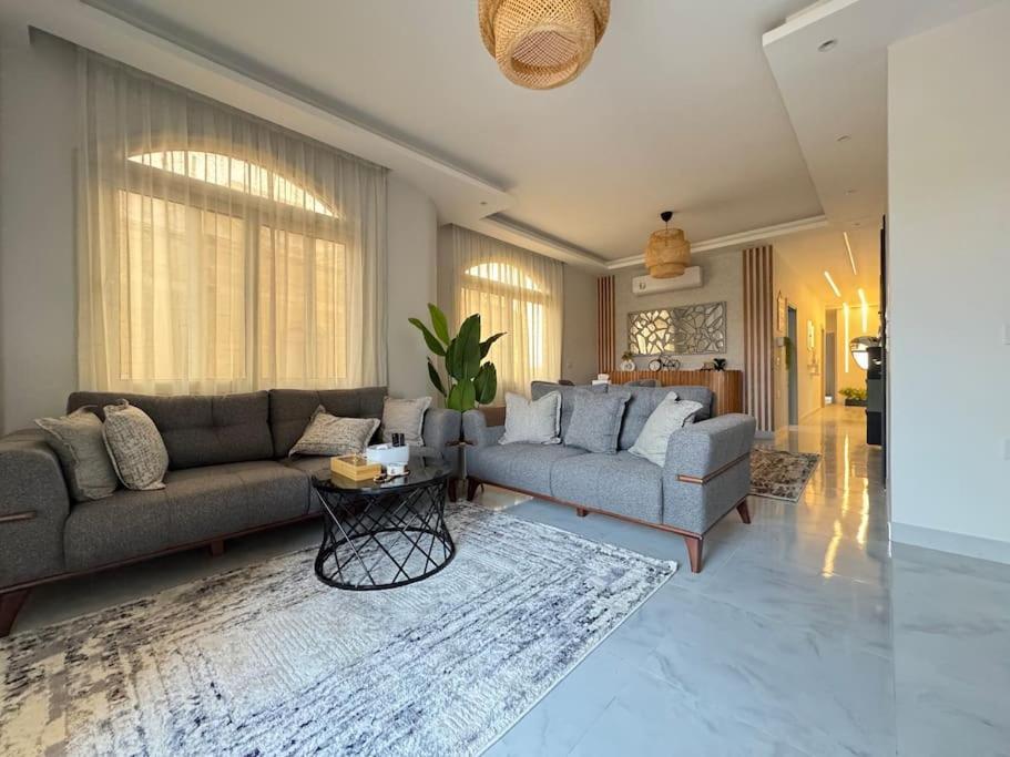 Luxury 3Br Apartment West Somid, Giza 6th of October City المظهر الخارجي الصورة